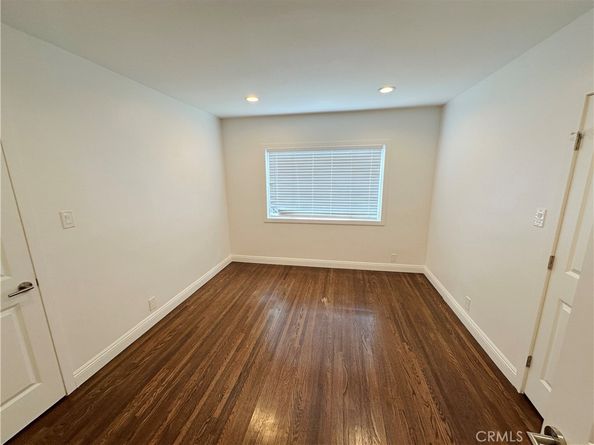 1208 S Cochran Avenue, Los Angeles CA 90019