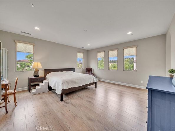17 Lowland, Irvine CA 92602