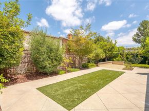 17 Lowland, Irvine CA 92602