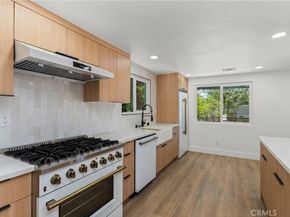 426 E Holyoke Place, Claremont CA 91711