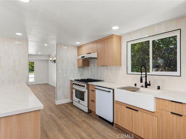 426 E Holyoke Place, Claremont CA 91711