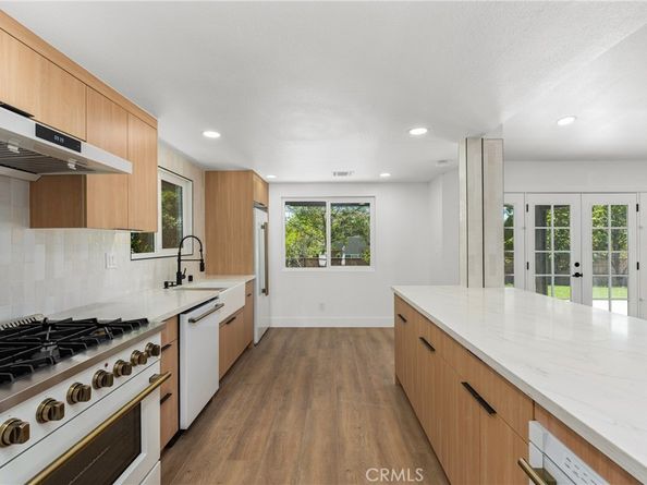 426 E Holyoke Place, Claremont CA 91711