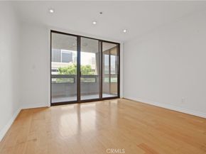 121 S Hope Street 318, Los Angeles CA 90012