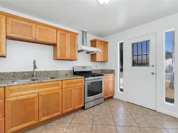 947 Claire Place, Pomona CA 91768