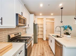 944 N Divino Privado, Ontario CA 91764