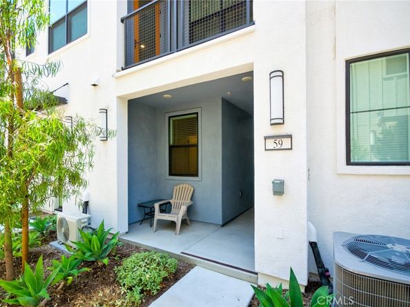 944 N Divino Privado, Ontario CA 91764