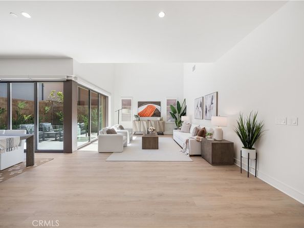 121 Tall Reed, Irvine CA 92618