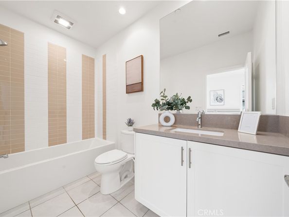 121 Tall Reed, Irvine CA 92618