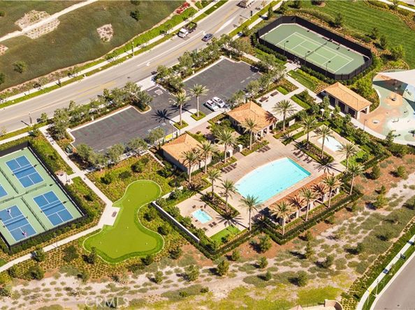 121 Tall Reed, Irvine CA 92618