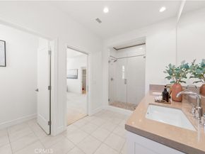 121 Tall Reed, Irvine CA 92618