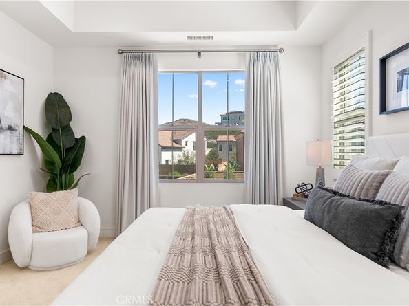 121 Tall Reed, Irvine CA 92618