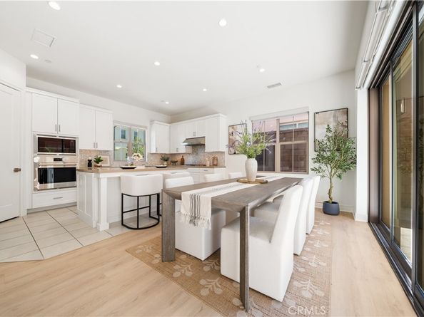 121 Tall Reed, Irvine CA 92618