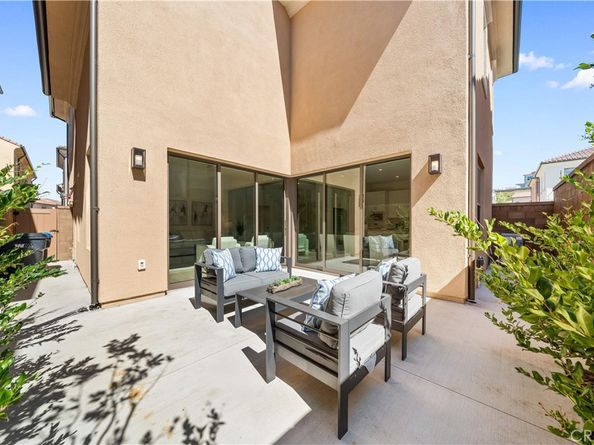 121 Tall Reed, Irvine CA 92618