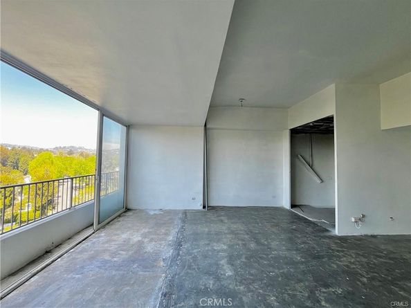 10501 Wilshire, Los Angeles CA 90024