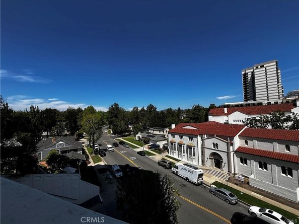 10501 Wilshire, Los Angeles CA 90024