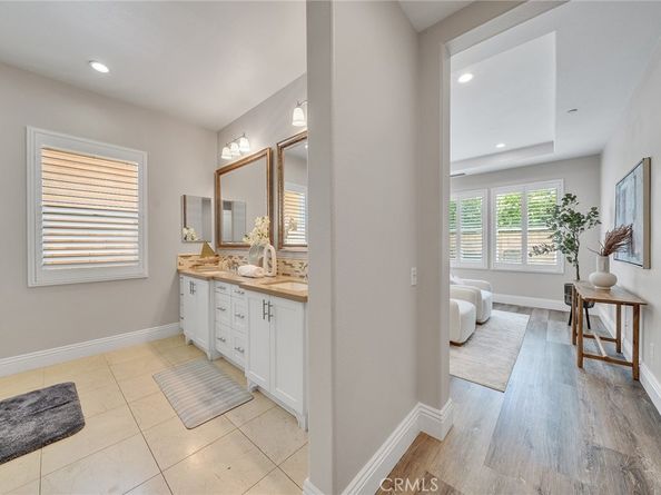 61 Windwalker Way, Tustin CA 92782