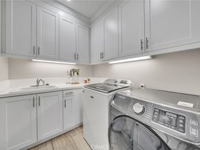 61 Windwalker Way, Tustin CA 92782