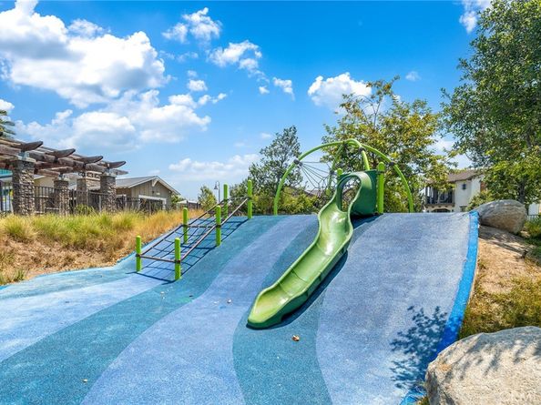 61 Windwalker Way, Tustin CA 92782