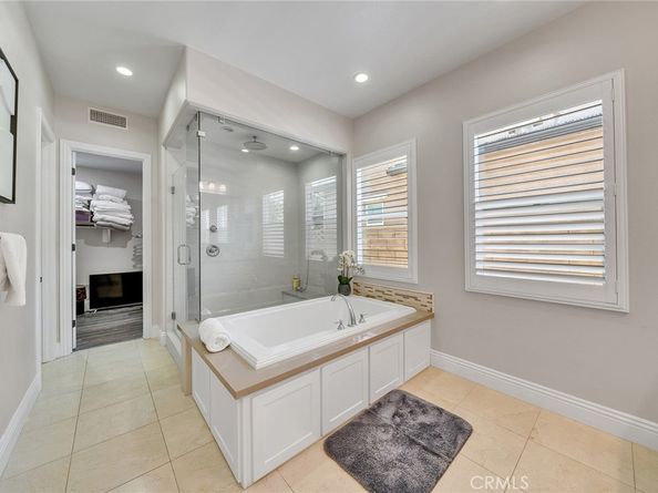 61 Windwalker Way, Tustin CA 92782