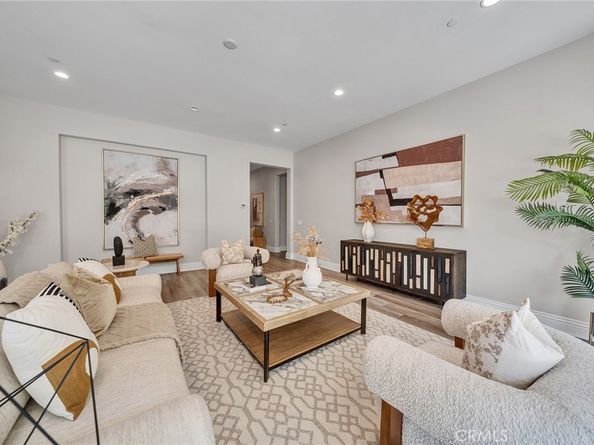 61 Windwalker Way, Tustin CA 92782