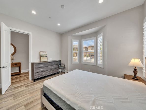 61 Windwalker Way, Tustin CA 92782