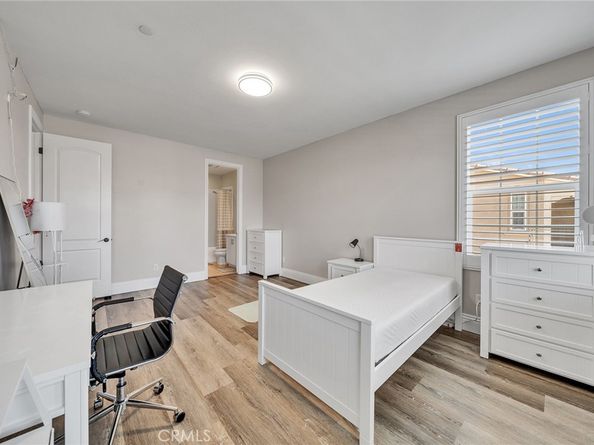 61 Windwalker Way, Tustin CA 92782