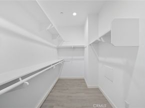 13846 Farmhoue, Chino CA 91710