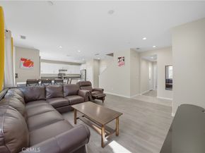 13846 Farmhoue, Chino CA 91710