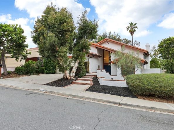 27941 Via Estancia, San Juan Capistrano CA 92675