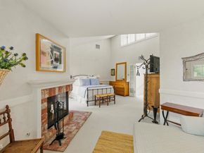 18751 Hatteras Street 13, Tarzana CA 91356
