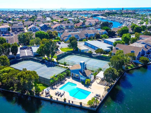 16113 Saint Croix Circle, Huntington Beach CA 92649