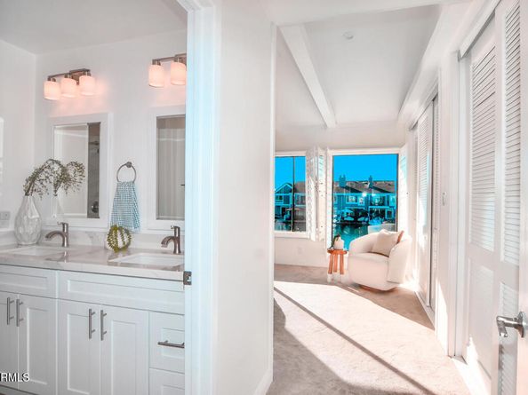 16113 Saint Croix Circle, Huntington Beach CA 92649