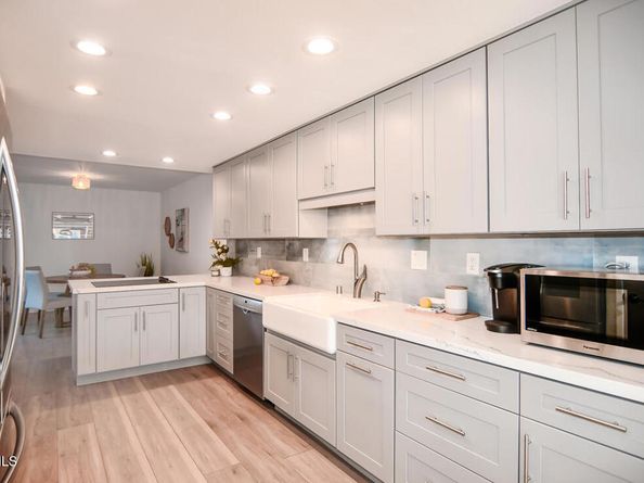 16113 Saint Croix Circle, Huntington Beach CA 92649