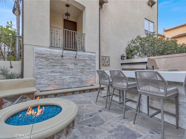 347 Tall Oak, Irvine CA 92603