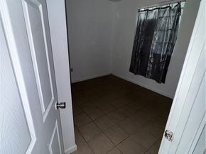 1133 E 76th Place, Los Angeles CA 90001