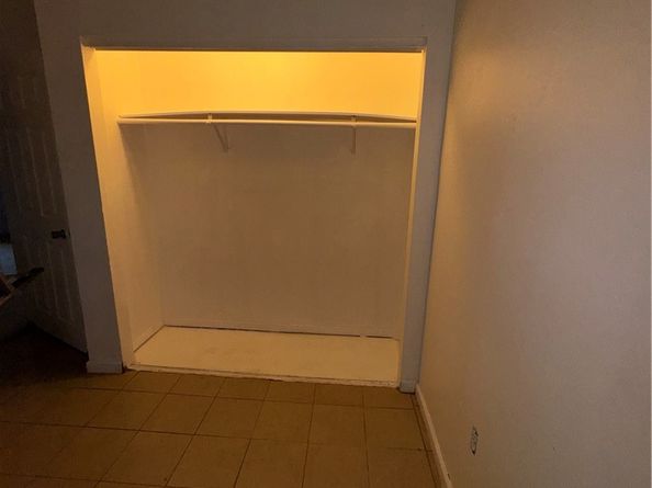 1133 E 76th Place, Los Angeles CA 90001
