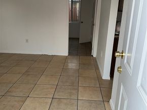 1133 E 76th Place, Los Angeles CA 90001