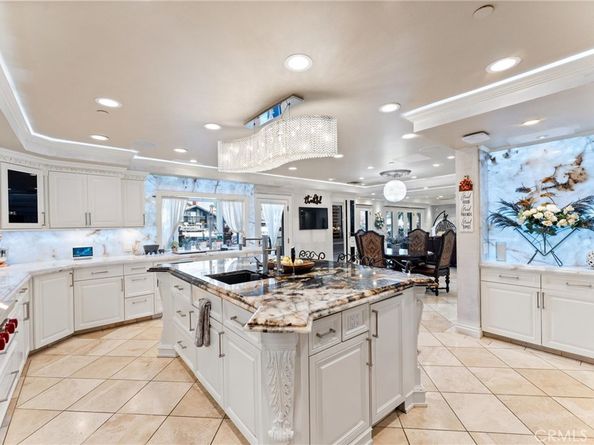 3781 Ragtime Circle, Huntington Beach CA 92649