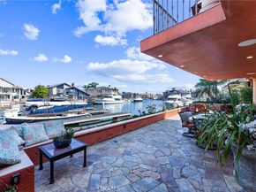 3781 Ragtime Circle, Huntington Beach CA 92649