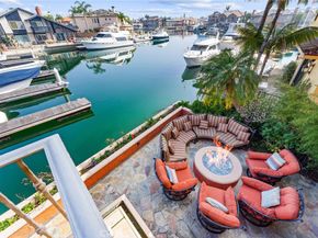 3781 Ragtime Circle, Huntington Beach CA 92649