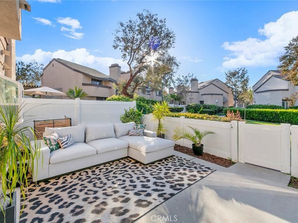 918 Hyde Court, Costa Mesa CA 92626