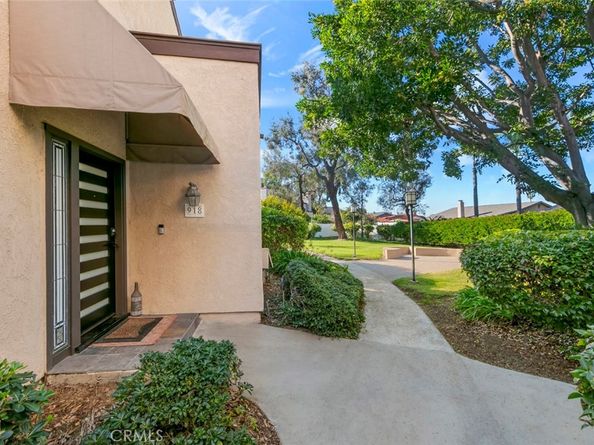 918 Hyde Court, Costa Mesa CA 92626