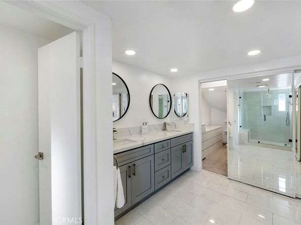 918 Hyde Court, Costa Mesa CA 92626