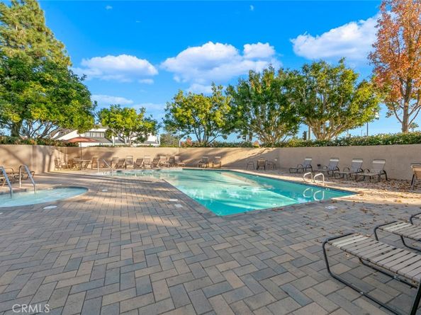 918 Hyde Court, Costa Mesa CA 92626