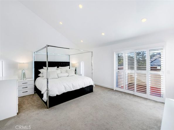 918 Hyde Court, Costa Mesa CA 92626