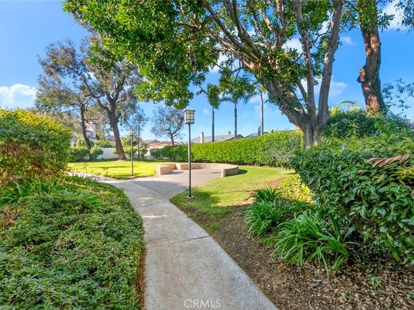 918 Hyde Court, Costa Mesa CA 92626