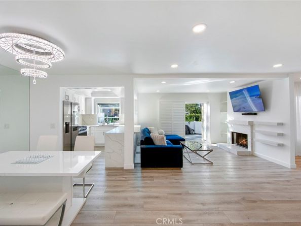 918 Hyde Court, Costa Mesa CA 92626