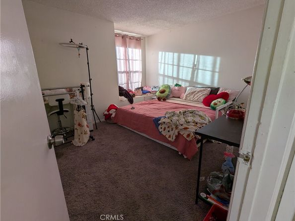 3368 Linden Avenue, Long Beach CA 90807