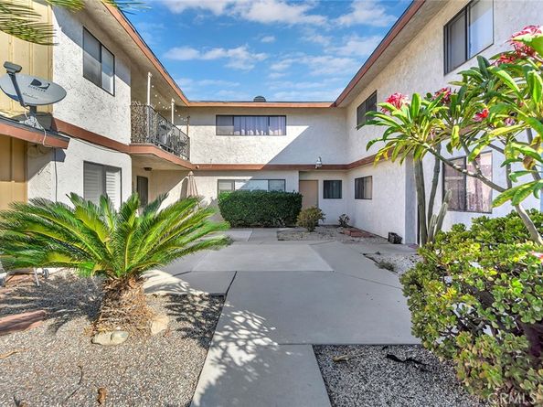 3368 Linden Avenue, Long Beach CA 90807