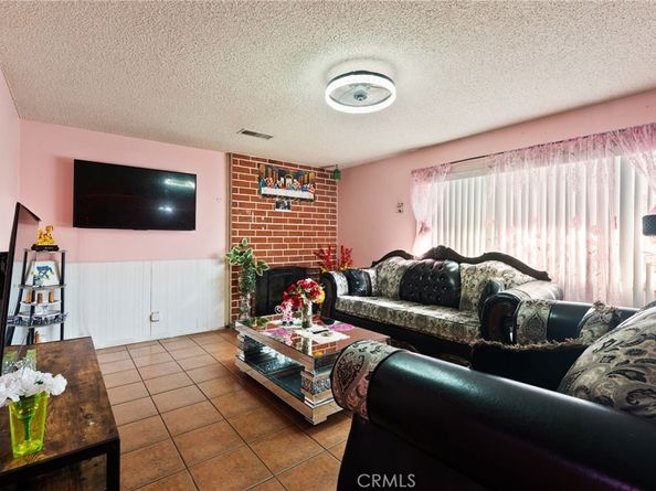 134 S Magnolia Avenue 4C, Anaheim CA 92804